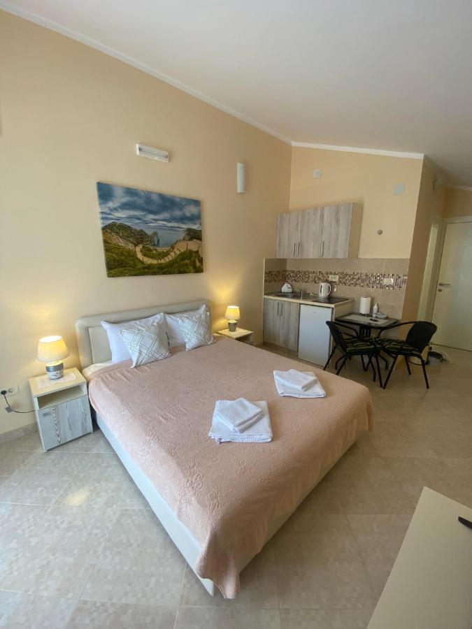 Apartmani Raskovic * בודווה