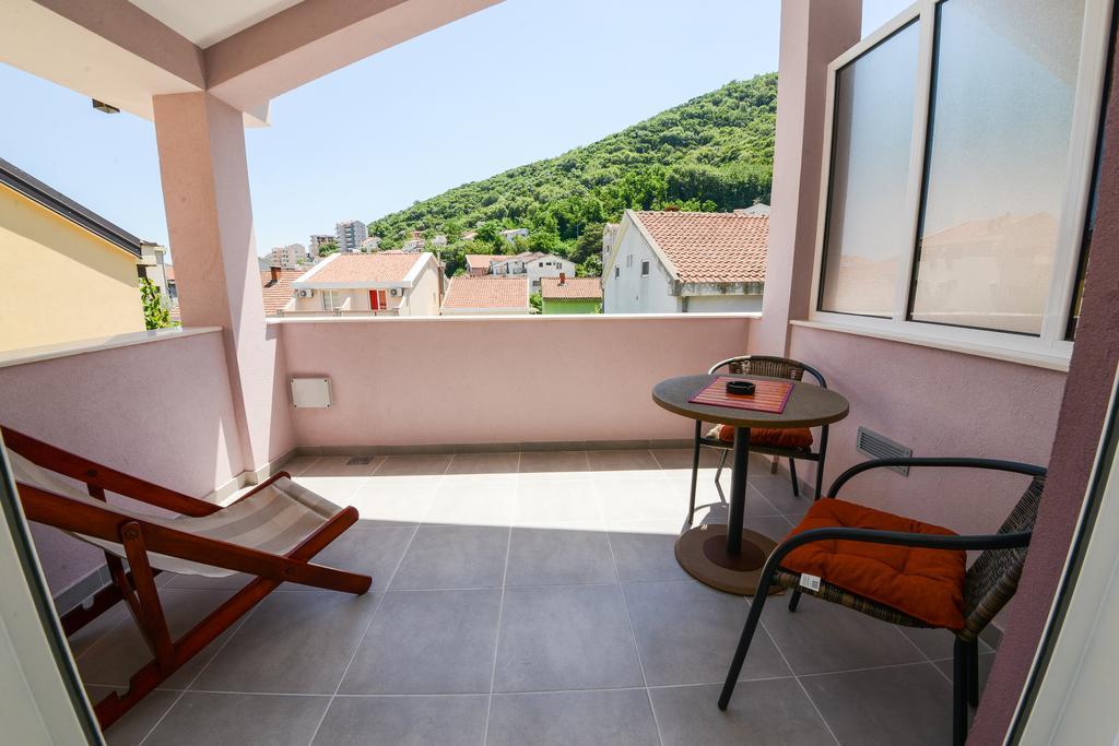 Apartmani Raskovic בודווה